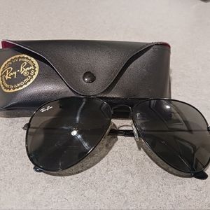 ❌️Aviator Ray Ban❌️ SOLD